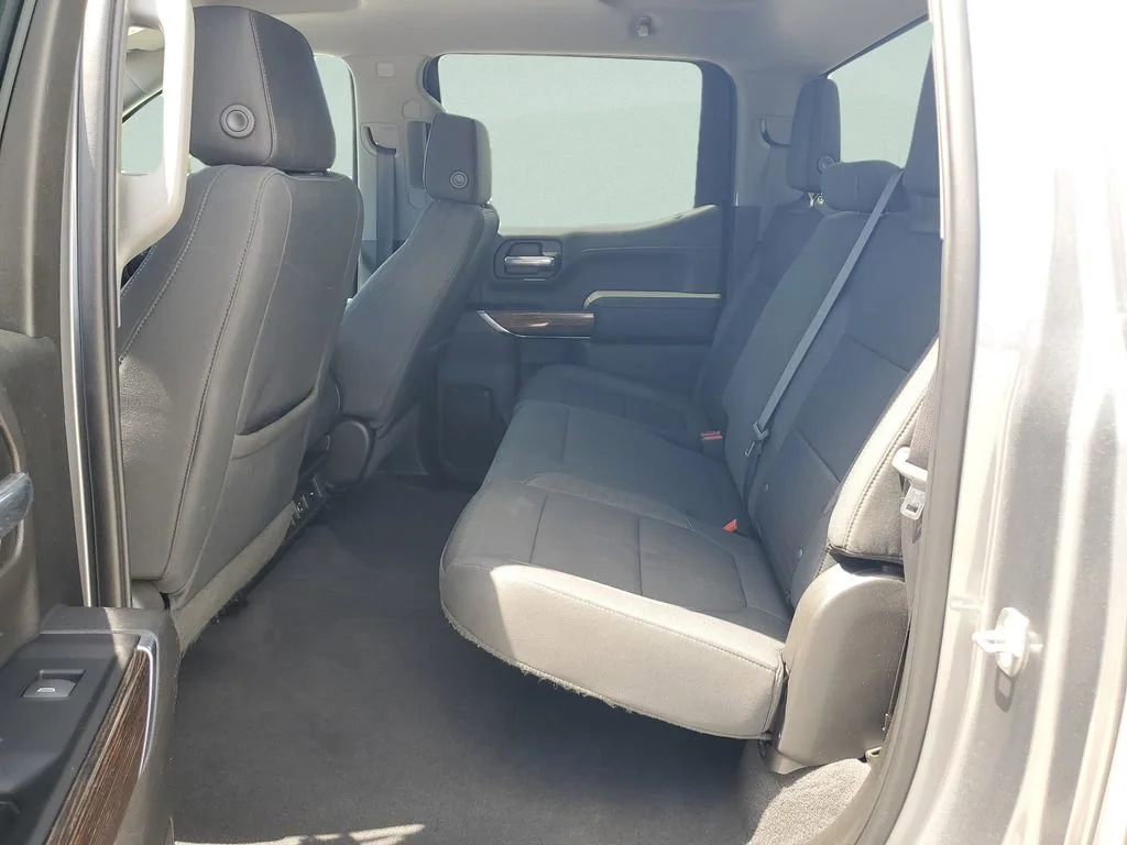 Used 2019 Gray GMC SLE image 10