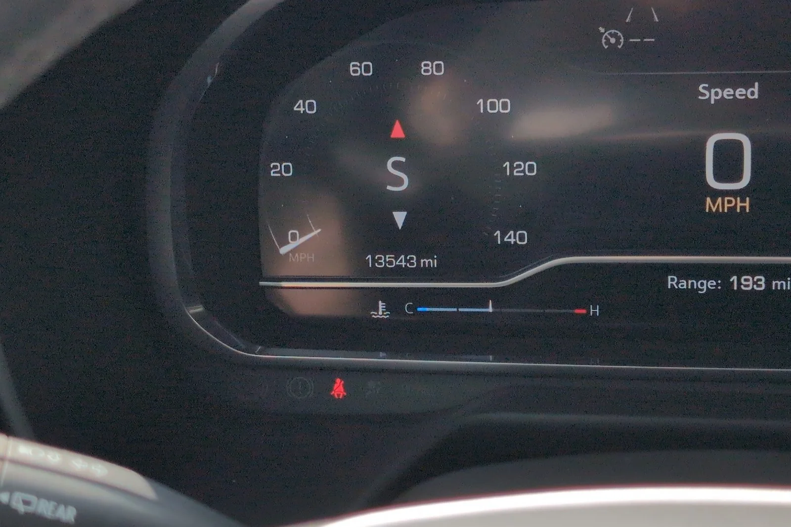 Used 2023 SUMMIT WHITE GMC SLE image 28