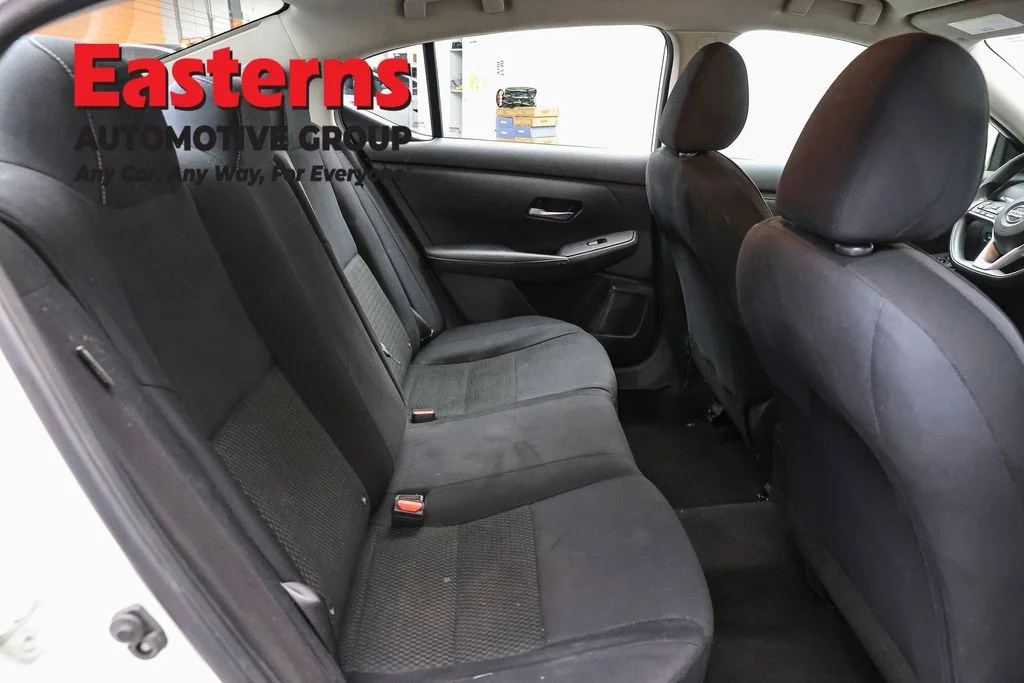 Used 2020 White Nissan S image 22