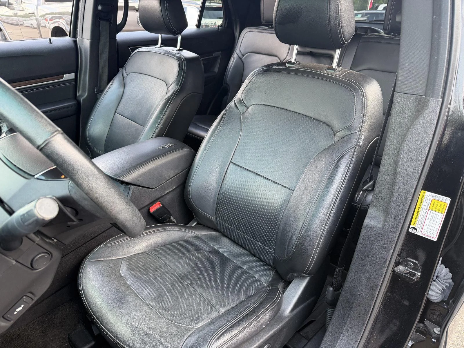 Used 2017 Shadow Black Ford Limited image 16