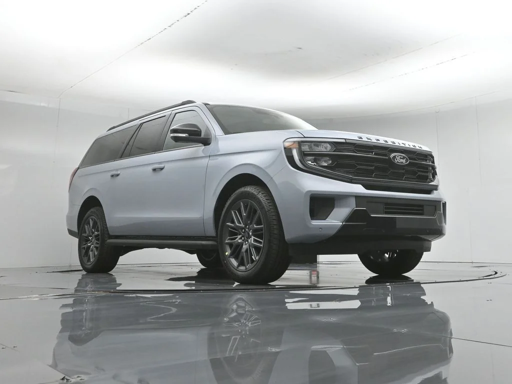New 2026 Glacier Gray Metallic Tri-Coat Ford Platinum image 49