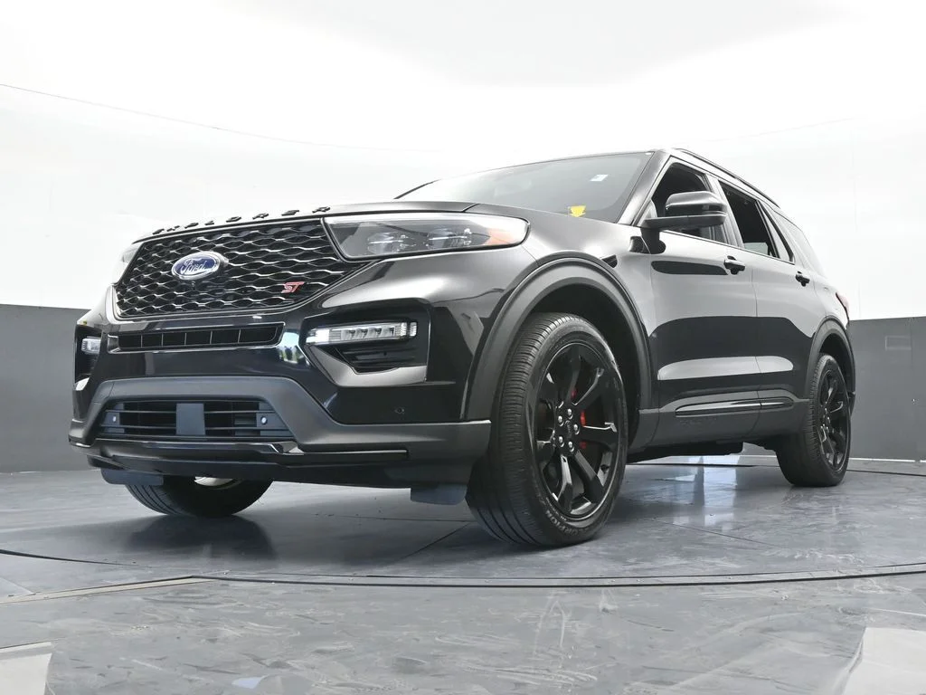 Used 2024 Black Metallic Ford ST image 54