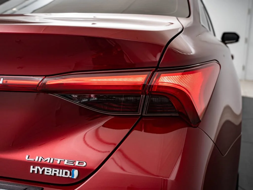 Used 2020 Ruby Flare Pearl Toyota Limited image 9