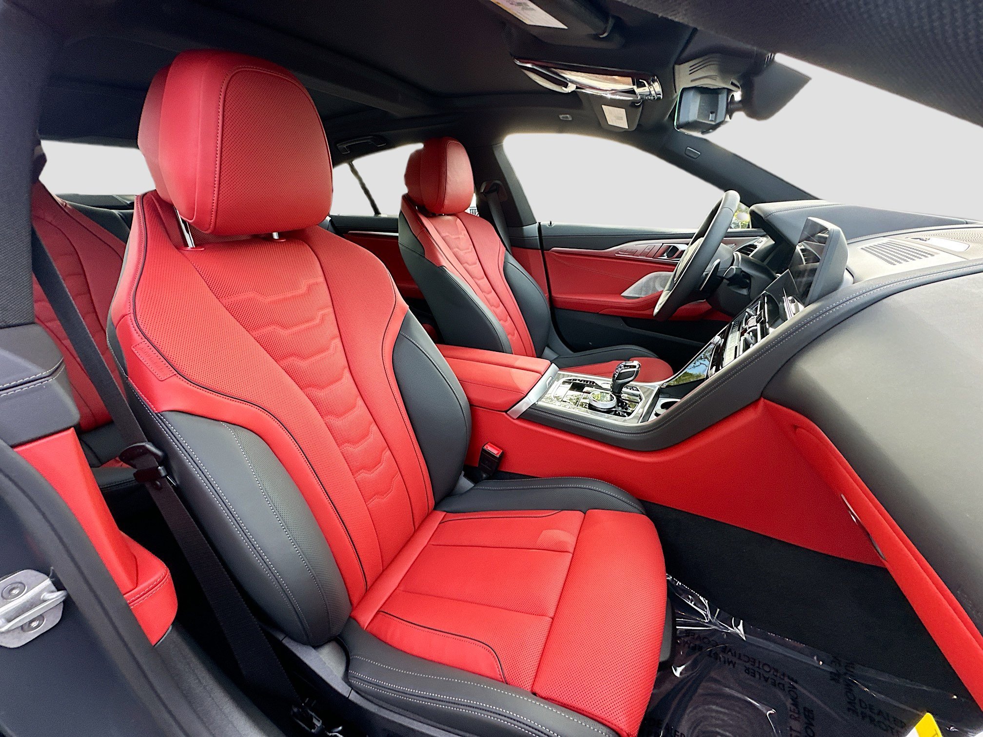 2026 BMW 8 Series 840i - Photo 24