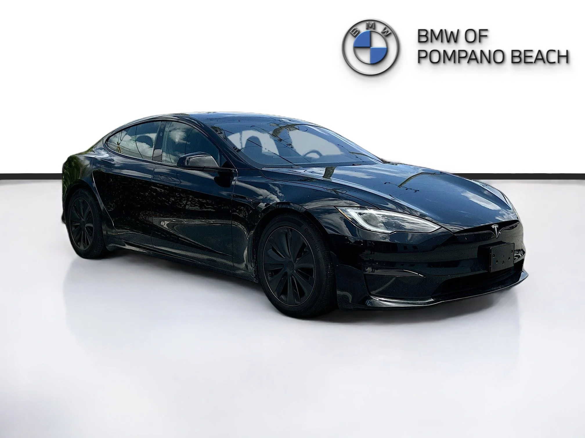 2023 Tesla Model S Standard Range's photo