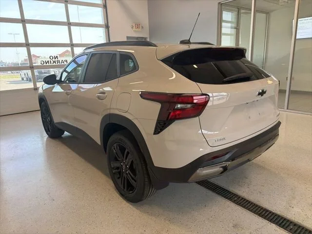2026 Chevrolet Trax Activ - Photo 6