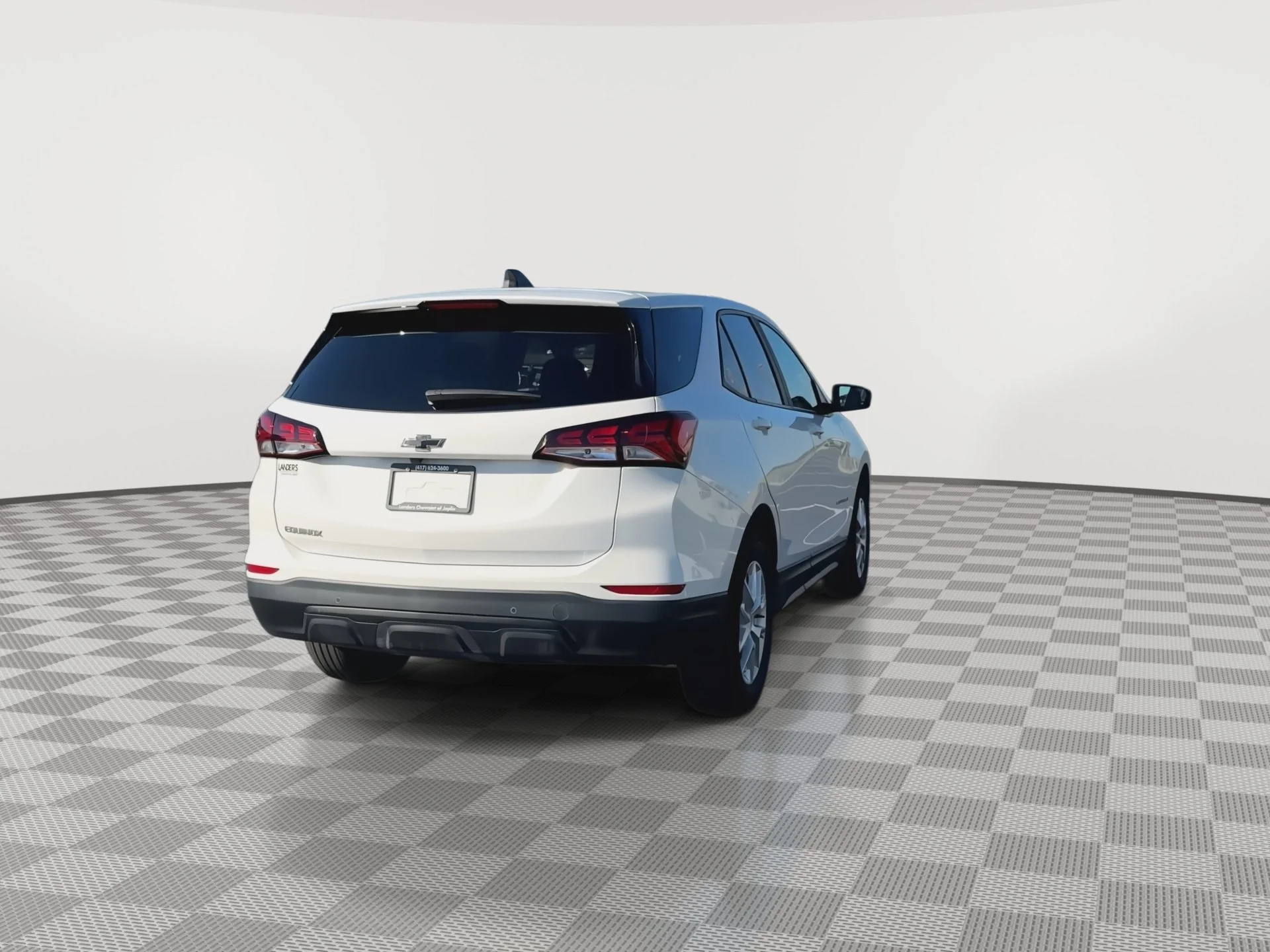 2024 Chevrolet Equinox LS - Photo 8