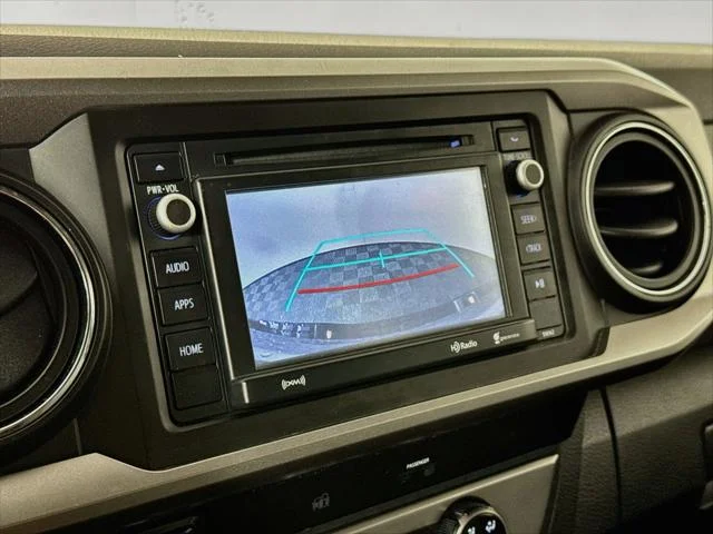 Certified Used 2017 SILVER ME Toyota  image 12
