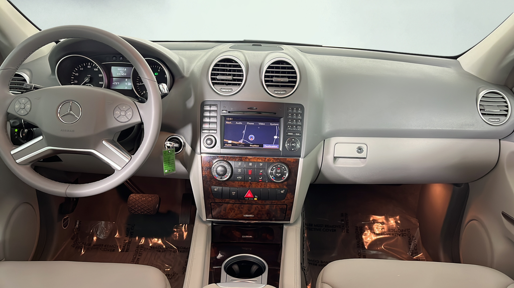 Used 2011  Mercedes-Benz ML 350 image 23