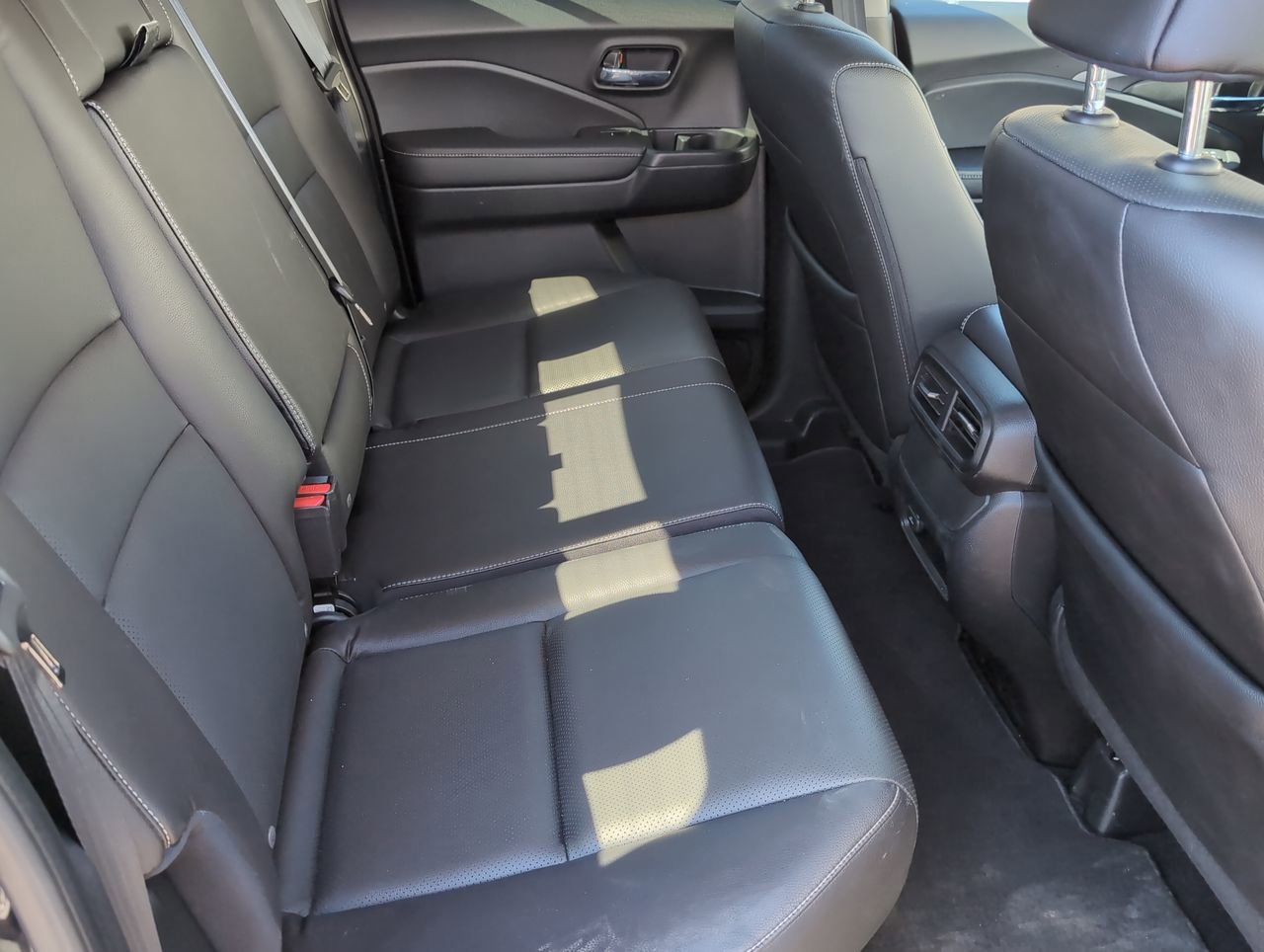 Used 2025 Crystal Black Pearl Honda RTL image 16
