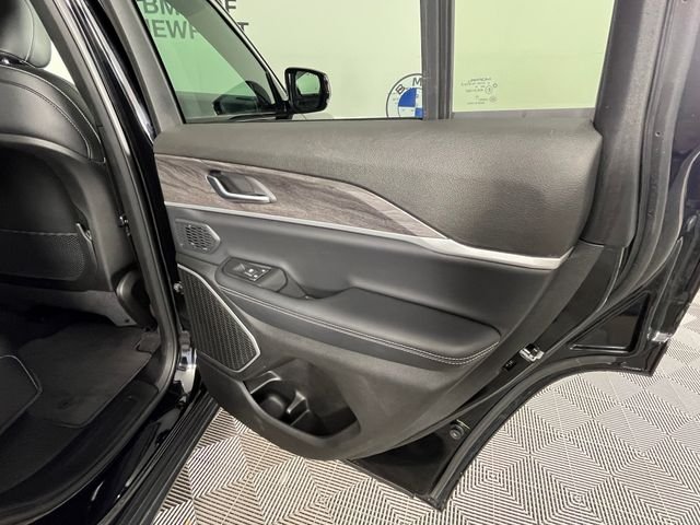 Used 2024 Black Jeep 4xe image 25