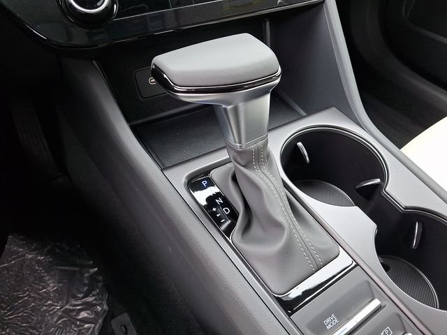 New 2026 Red Hyundai SE image 18
