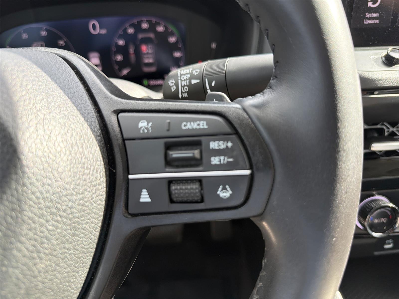 Used 2023 Meteorite Gray Metallic Honda EX-L image 12