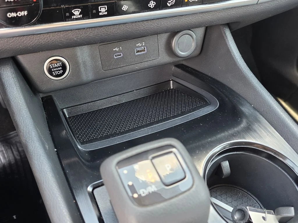Used 2023 Silver Nissan SV image 18