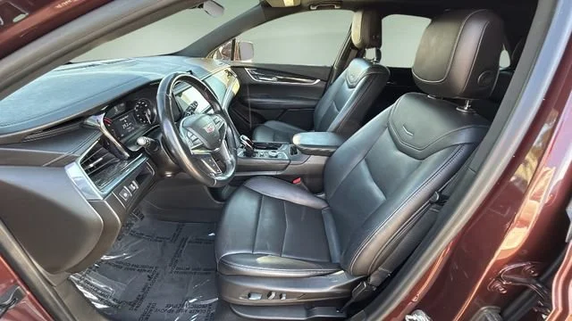 Used 2022 Rosewood Metallic Cadillac Premium Luxury image 18