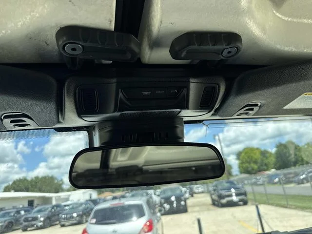 Used 2025 White Jeep Rubicon image 37