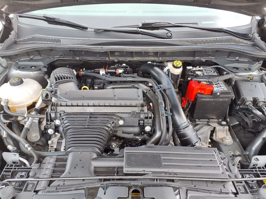 Used 2025 Gray Ford Platinum image 36