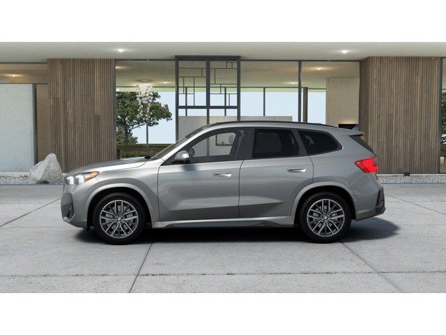 New 2026 Space Silver Metallic BMW xDrive28i image 4