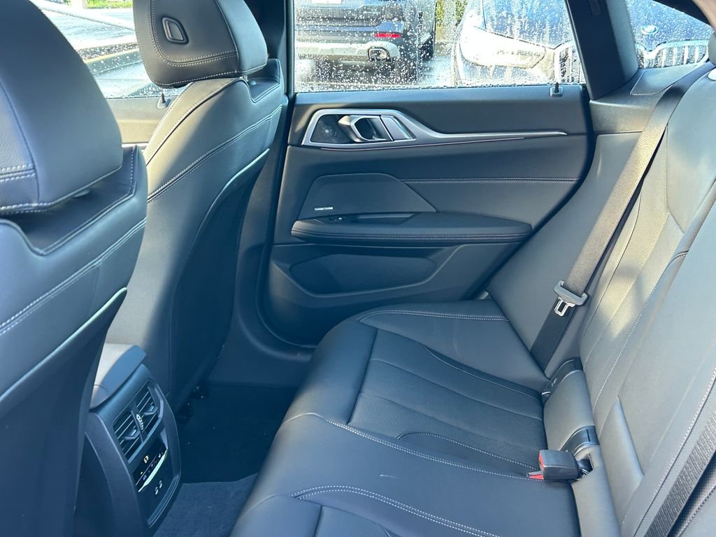 New 2026 Black Sapphire Metallic BMW M440i image 30