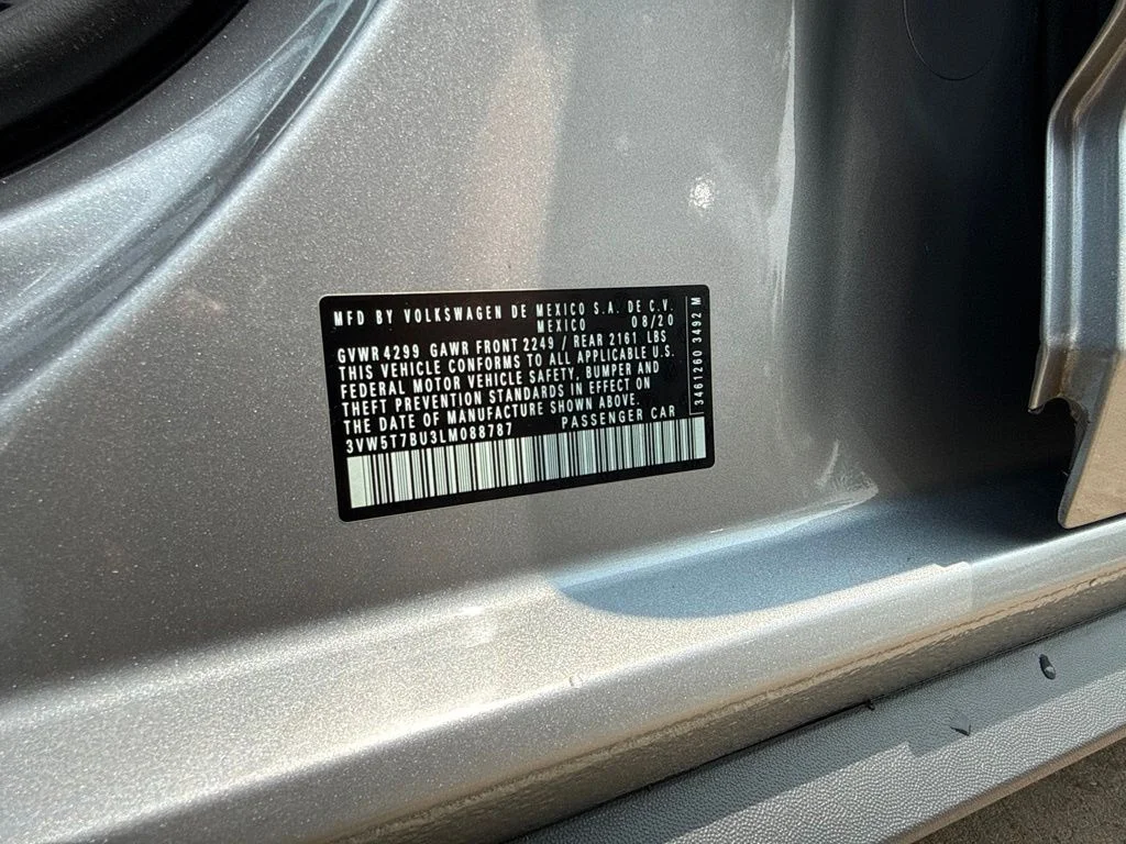 Used 2020  Volkswagen 2.0T S image 30