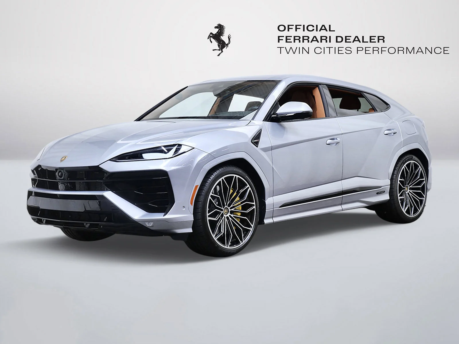 2025 Lamborghini Urus 4.0 V8 PHEV SE's photo