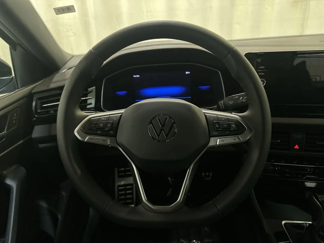 2026 Volkswagen Jetta Sport - Photo 15