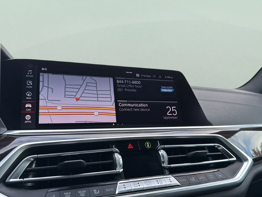 Used 2019 Arctic Gray Metallic BMW xDrive40i image 13