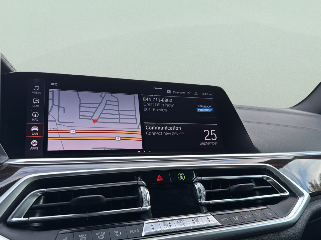 Used 2019 Arctic Gray Metallic BMW xDrive40i image 13