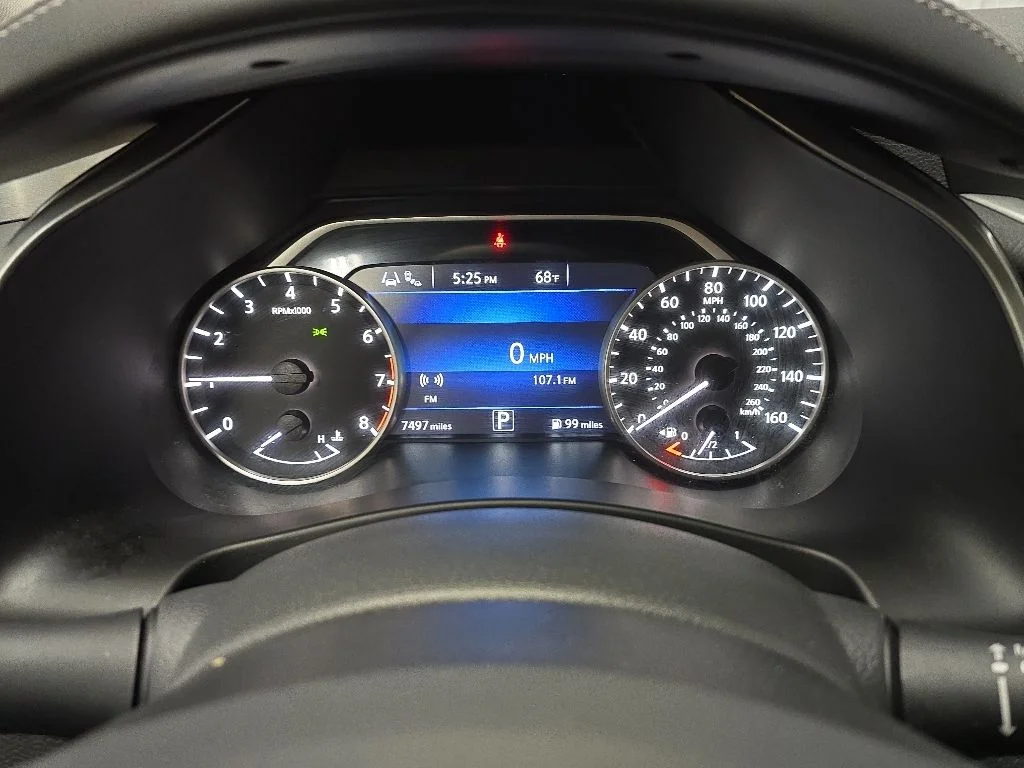 Used 2024 Gray Nissan SV image 22