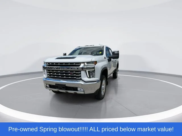 Used 2023 White Chevrolet LTZ image 3