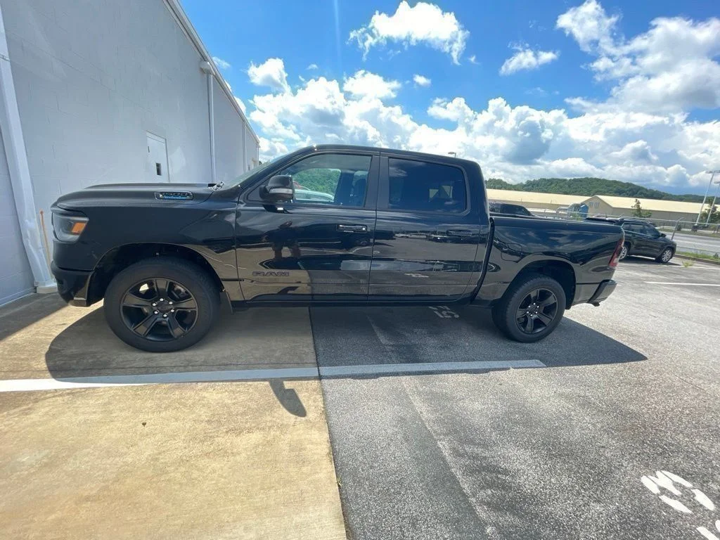 Used 2022 Black Ram Big Horn/Lone Star image 21