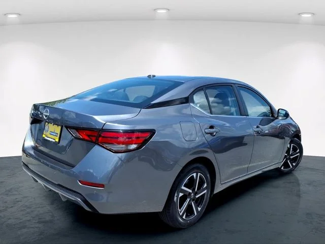 Used 2025 Gray Nissan SV image 8