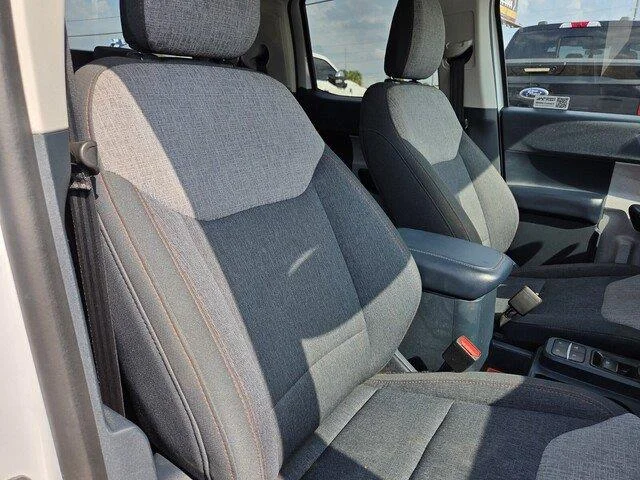 Used 2024 Oxford White Ford XLT image 31