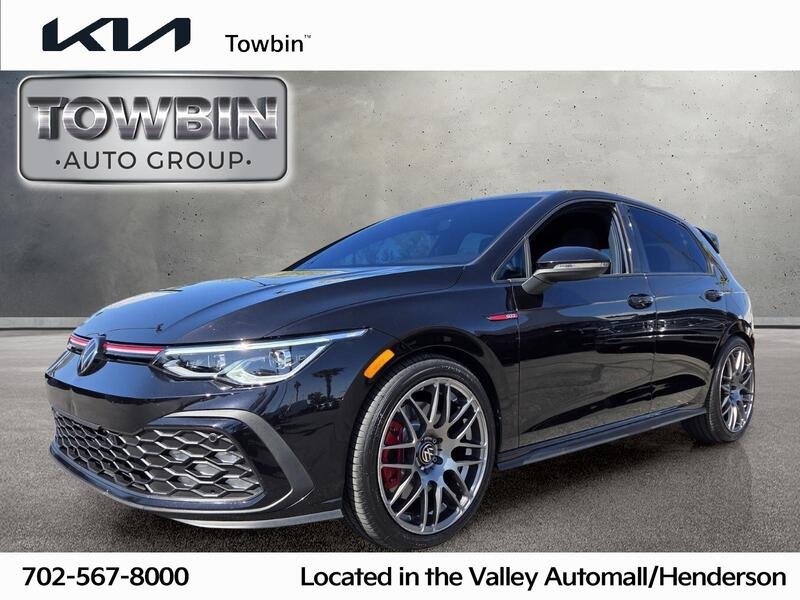 2023 Volkswagen Golf GTI 2.0T SE 4-door's photo