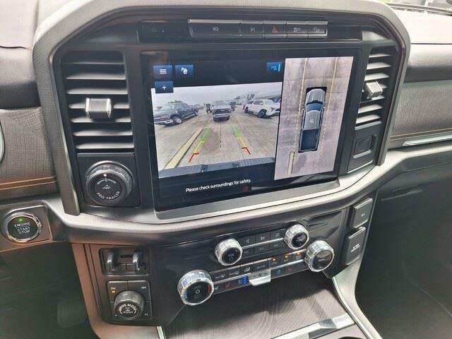 Used 2023 Agate Black Metallic Ford Platinum image 20