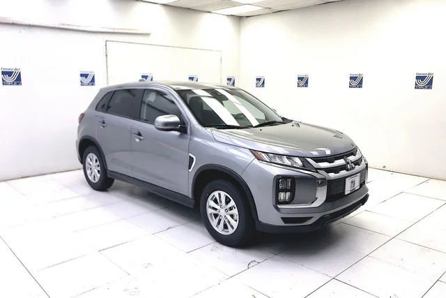 2025 Mitsubishi Outlander Sport S