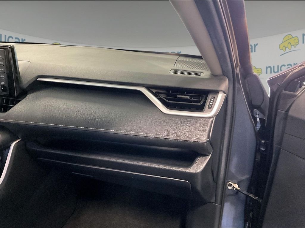 Used 2020 Gray Toyota LE image 13