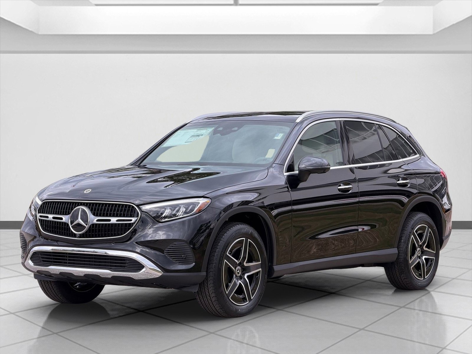 New 2026 Black Mercedes-Benz GLC 300 image 30