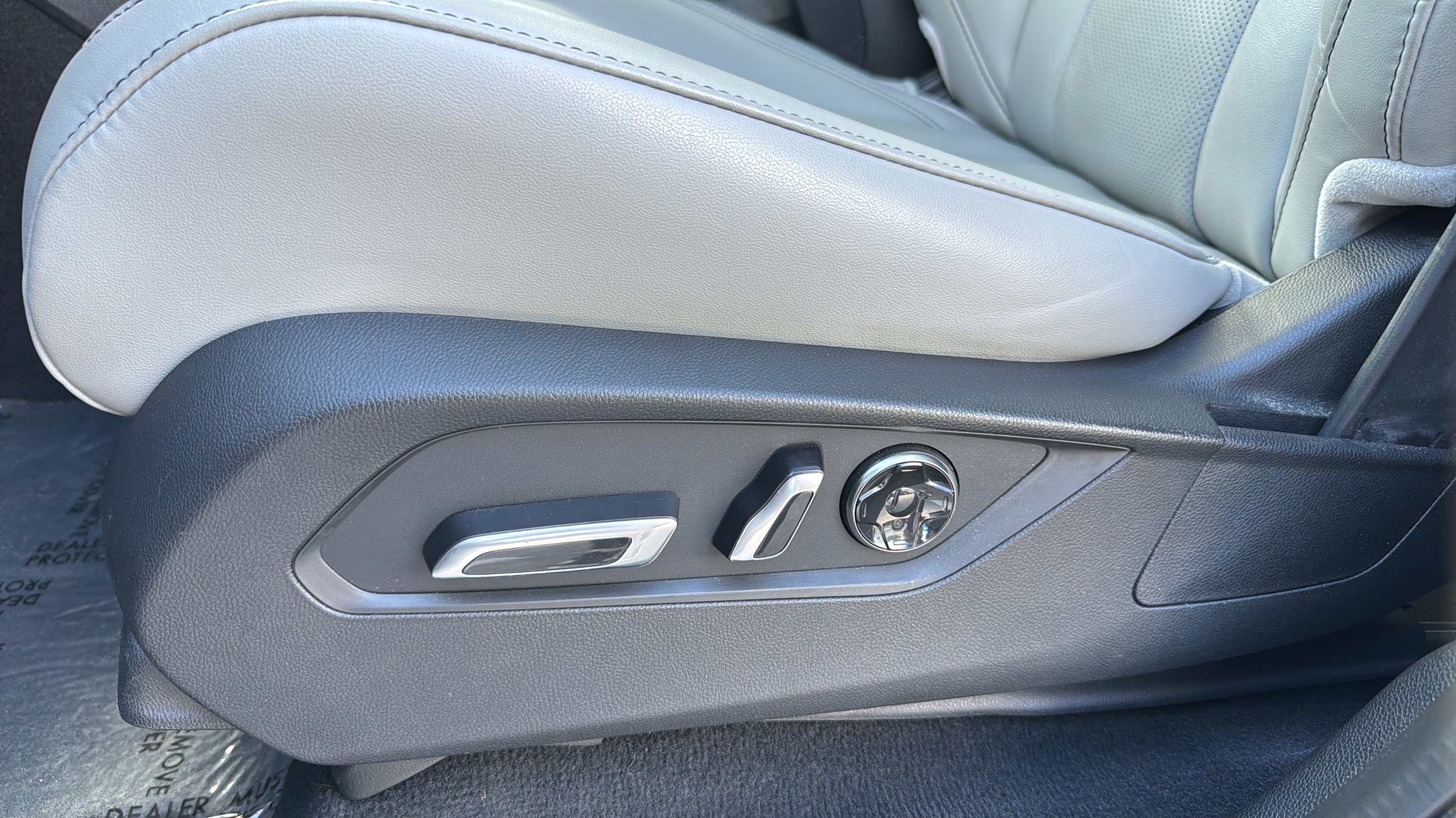 Certified Used 2023 Lunar Silver Metallic Acura TECH image 57