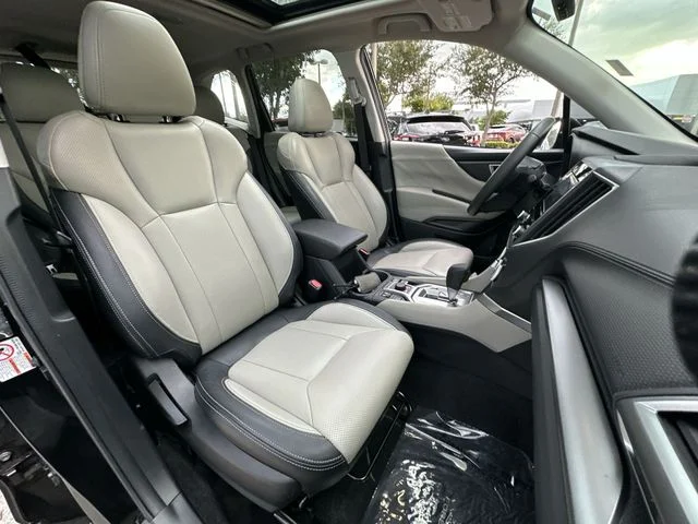Used 2019 Black Subaru Premium image 26