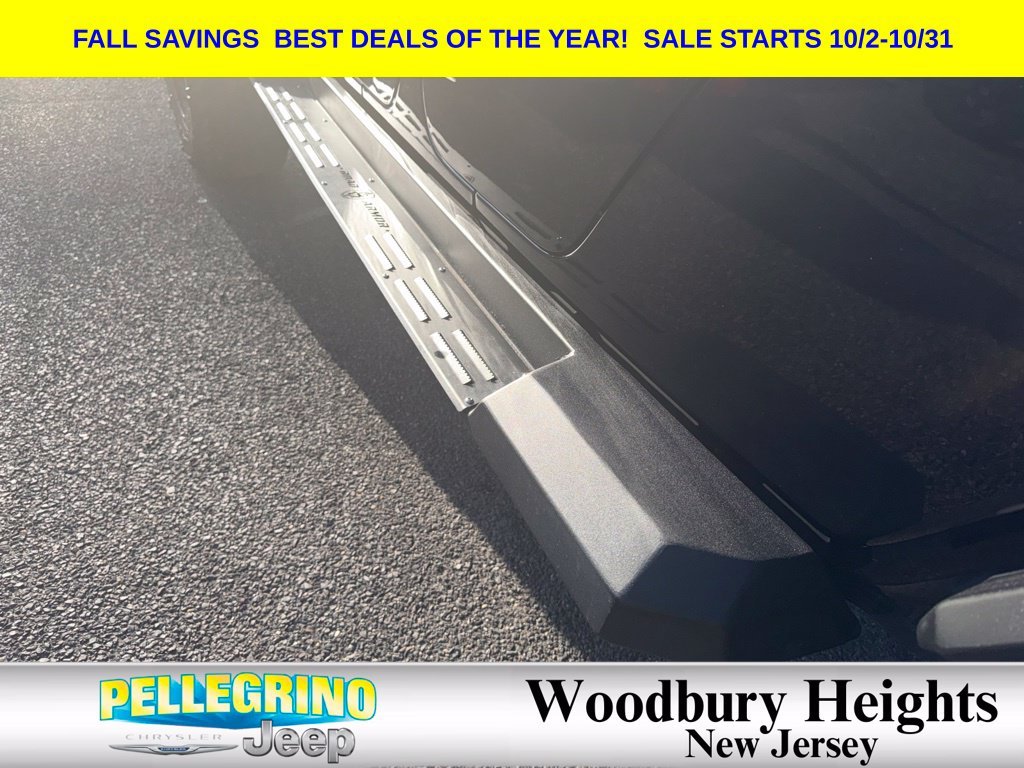 Certified Used 2023 Black Jeep Rubicon image 14