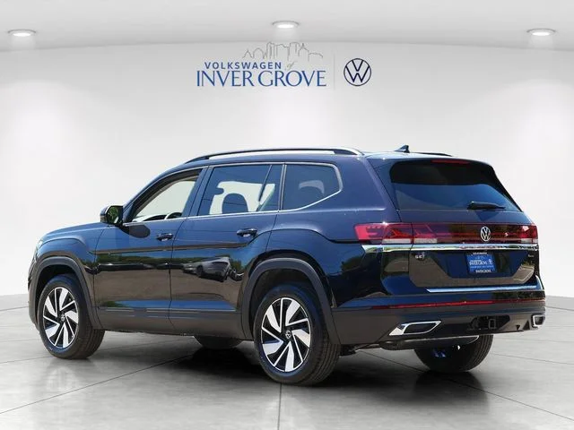 New 2026 Black Volkswagen 2.0T SE w/Technology image 3