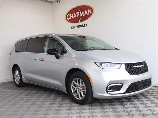 2024 Chrysler Pacifica