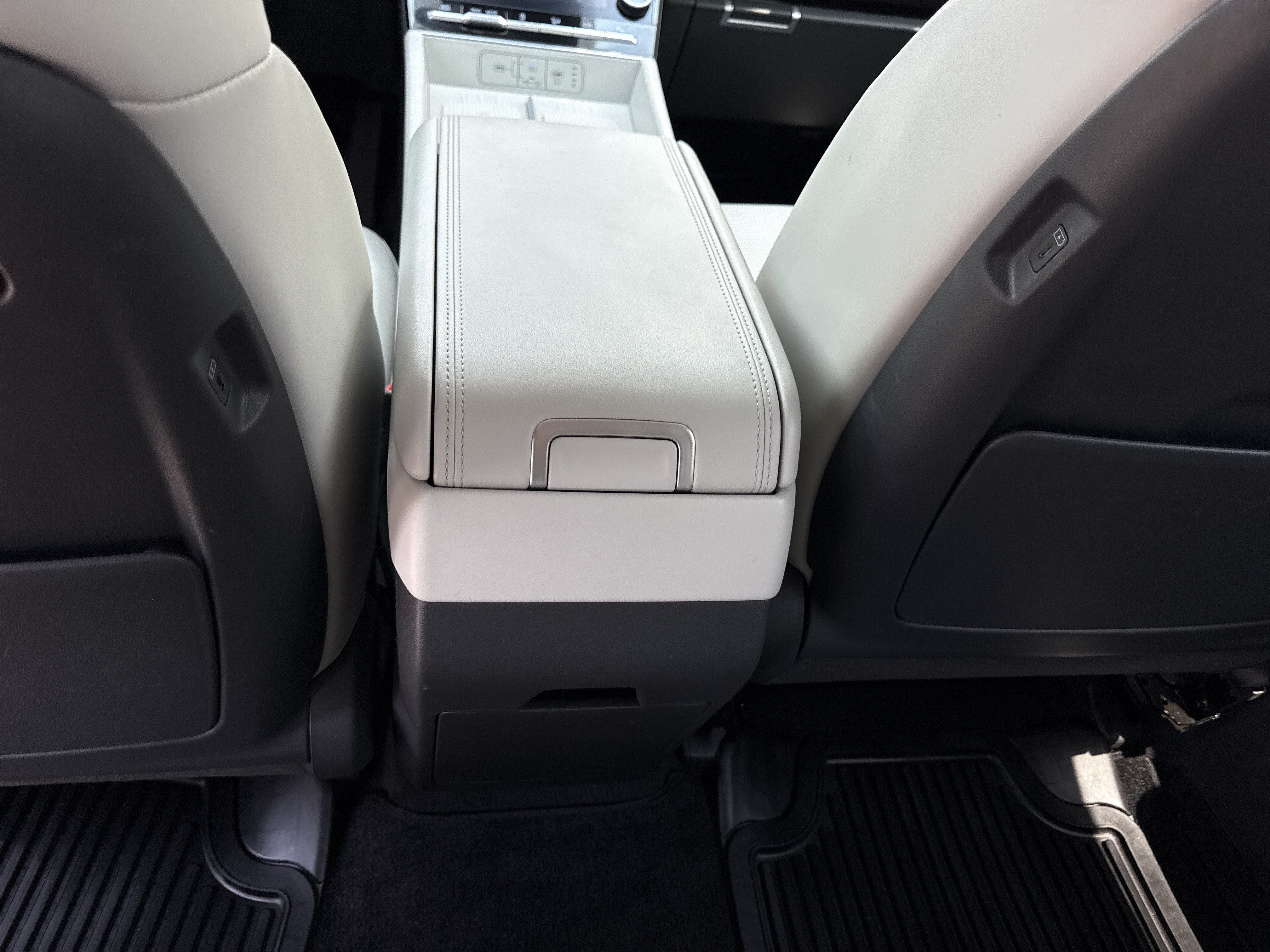 2024 Hyundai Santa Fe SEL - Photo 16