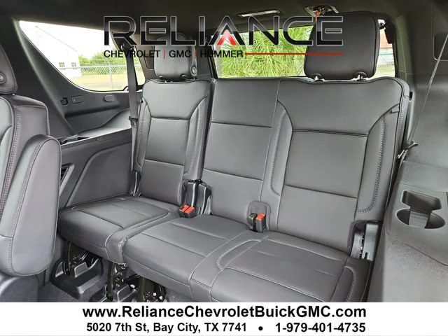 2026 GMC Yukon Denali - Photo 12