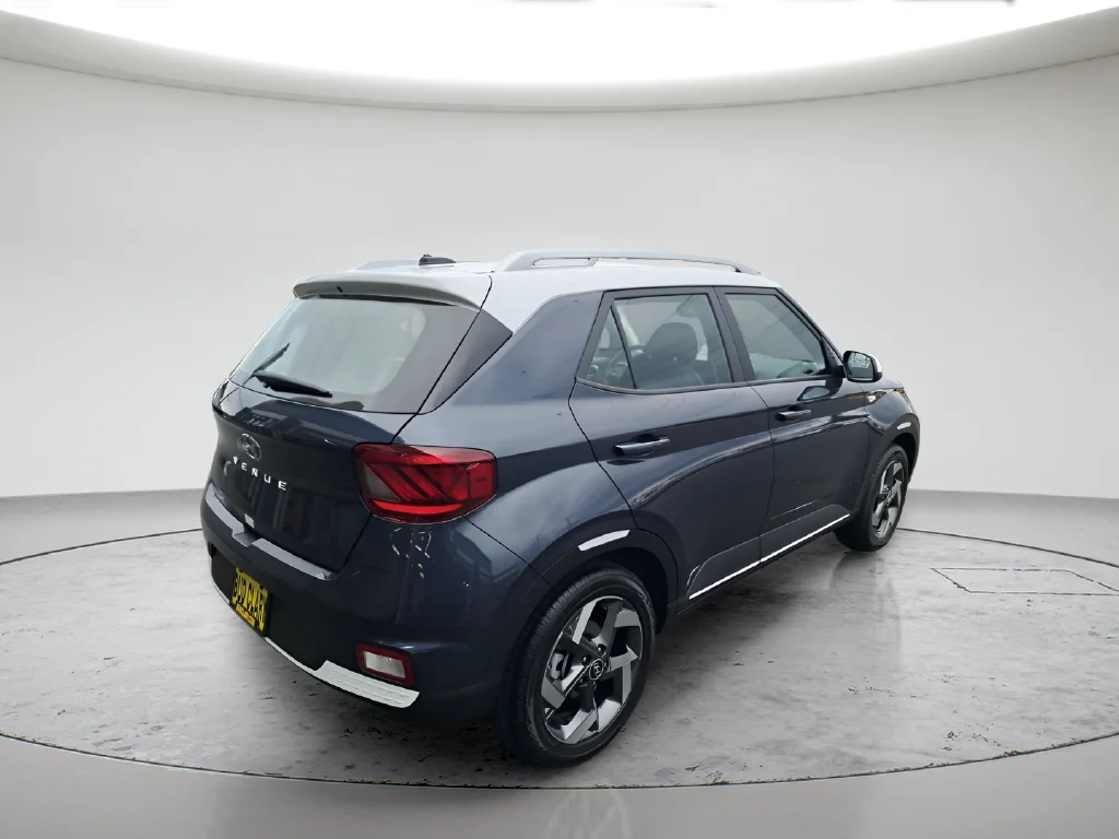 New 2026 White Hyundai SEL image 5