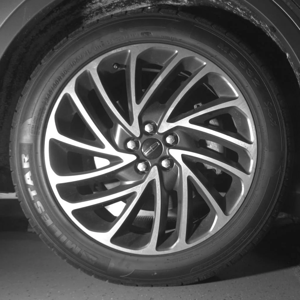 Used 2019 Tan Lincoln Reserve image 7