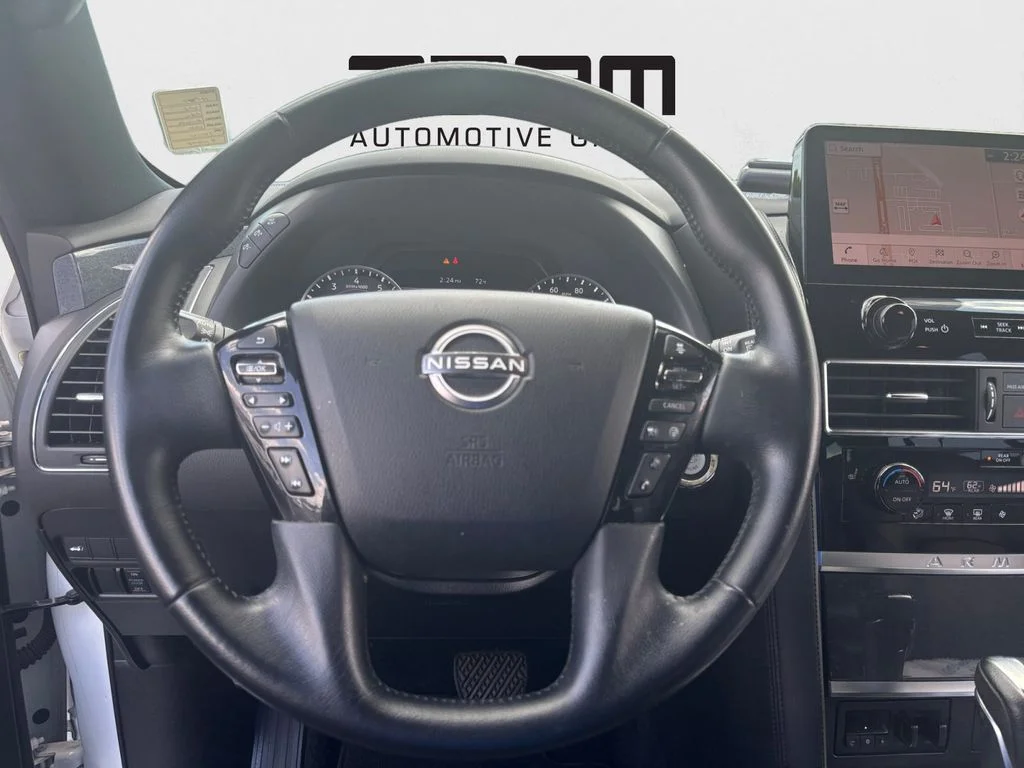Used 2022 White Nissan SL image 18