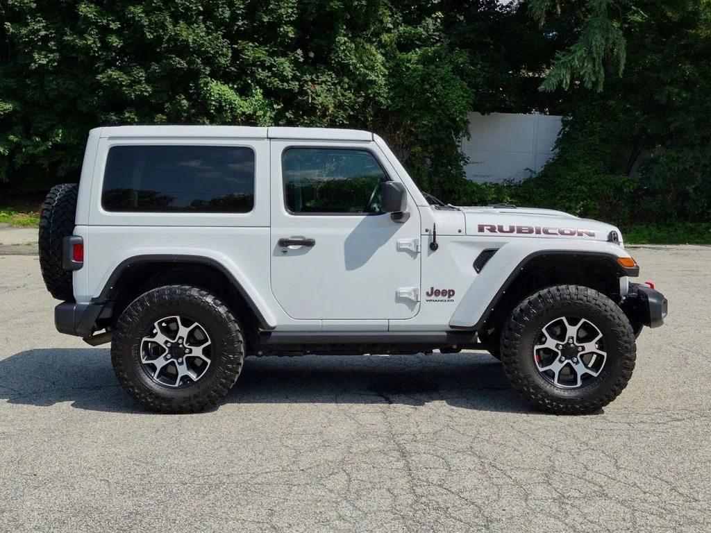 Used 2021 White Jeep Rubicon image 2