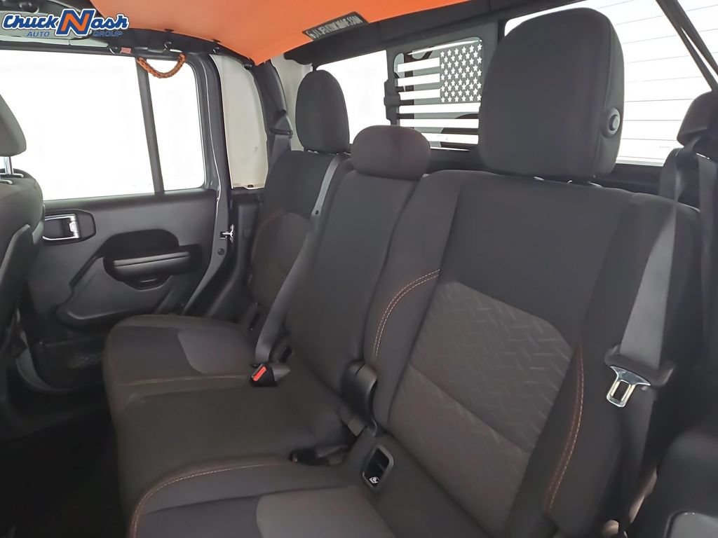 Used 2021  Jeep Mojave image 29